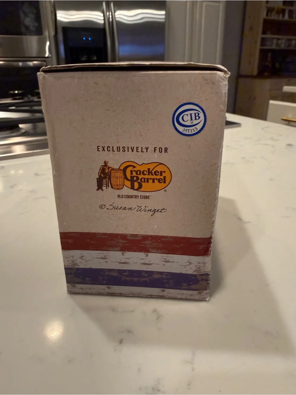 Cracker Barrel Red Pickup Truck American Flag Salt & Pepper Shakers Boxed NEW